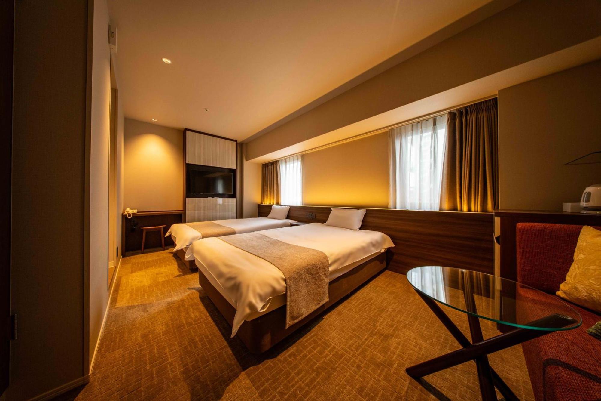 New Osaka Hotel Exterior photo